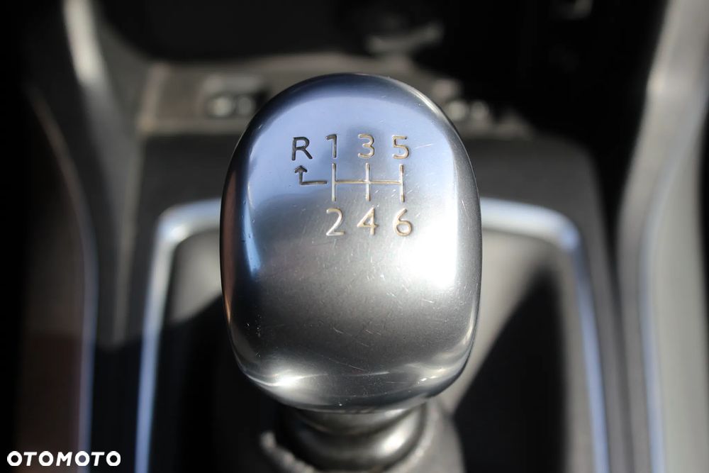 Peugeot 308 2.0 Blue HDi Allure S&S - 26
