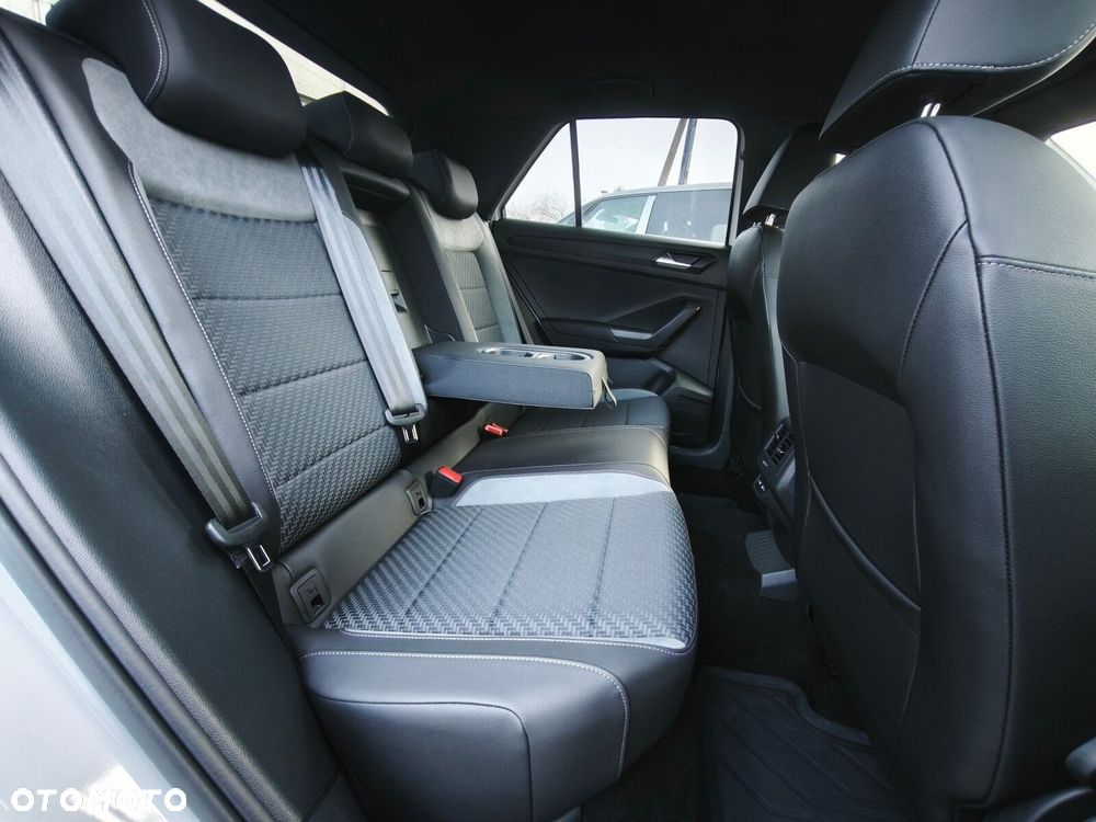 Volkswagen T-Roc 1.5 TSI ACT Premium DSG - 9