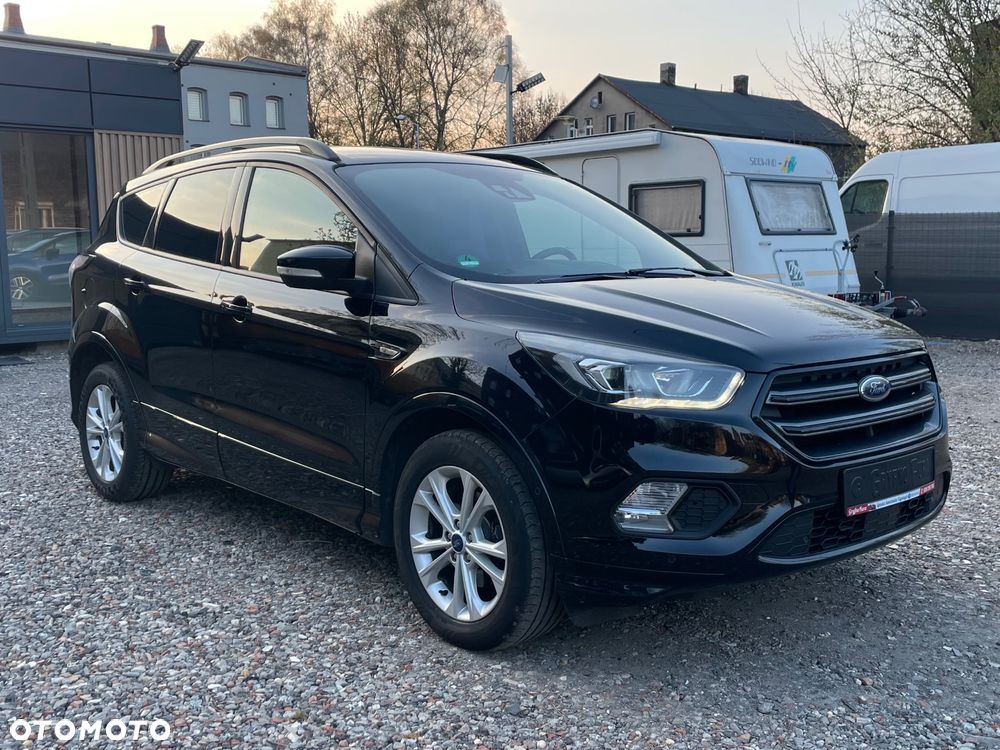 Ford Kuga 1.5 EcoBoost 2x4 ST-Line - 5