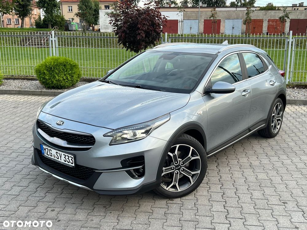 Kia XCeed 1.6 CRDi mHEV Prestige Line DCT - 9