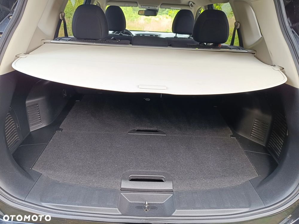 Nissan X-Trail - 14