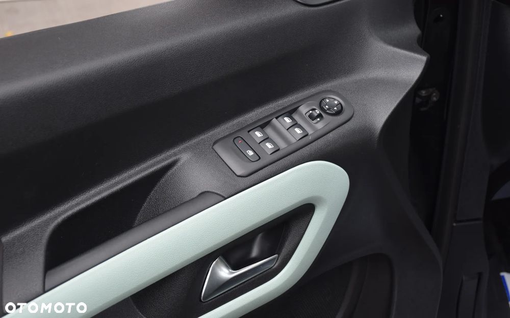 Citroën Berlingo M BlueHDi 100 FEEL PACK - 23