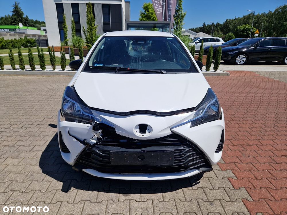 Toyota Yaris 1.0 Active EU6 - 6