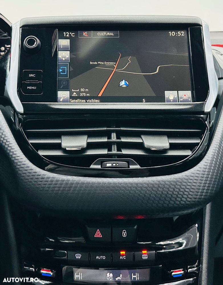 Peugeot 2008 PureTech 82 Style - 23