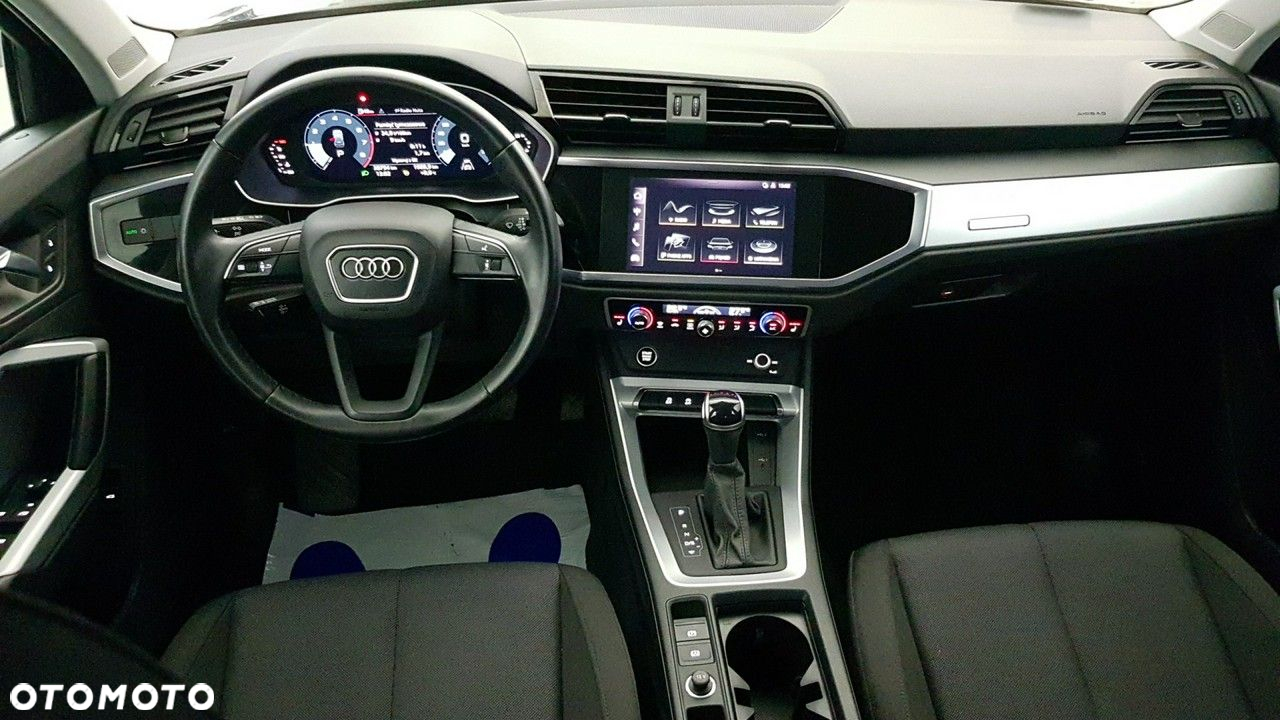 Audi Q3 - 19