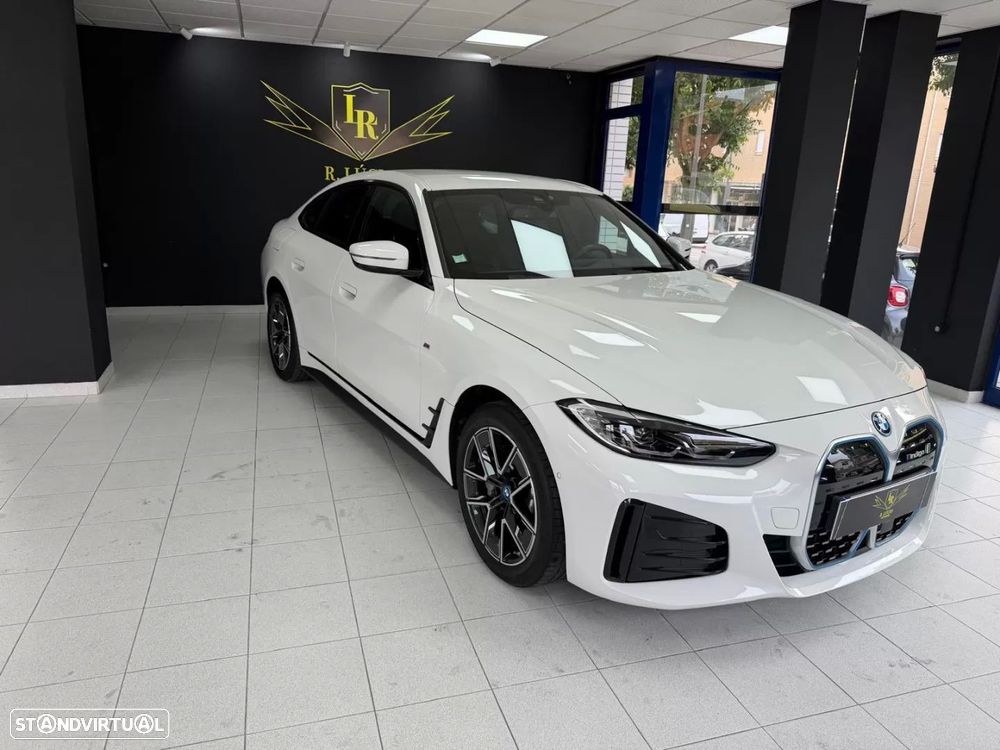 BMW i4 eDrive35 Pack Desportivo M - 2