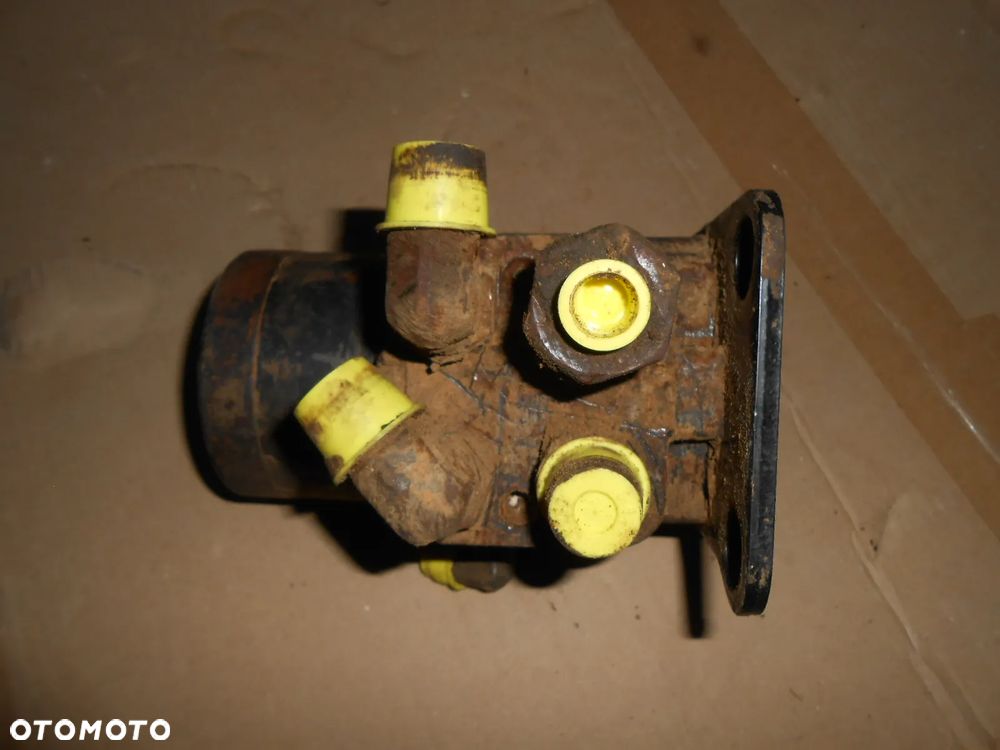 Orbitrol RE34138 John Deere 7800 - 2