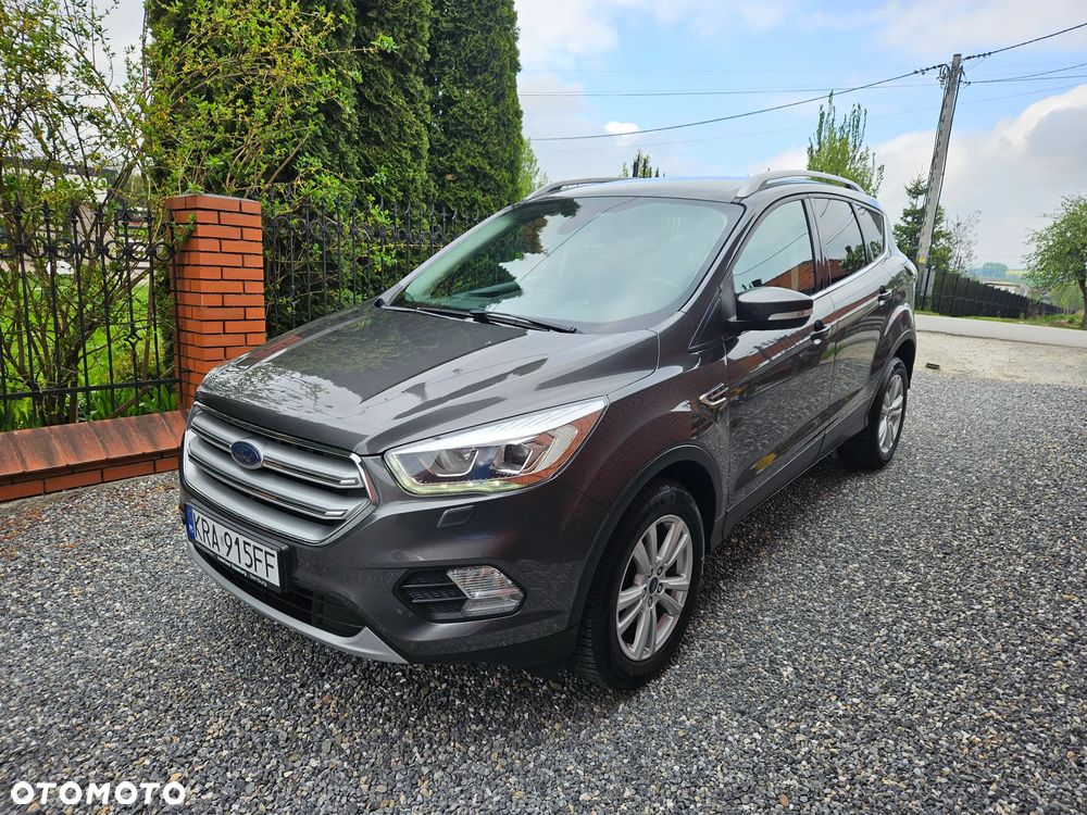 Ford Kuga - 1