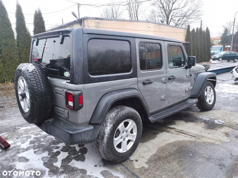 OSŁONA SŁUPKA B PRAWA JEEP WRANGLER JL IV - 3
