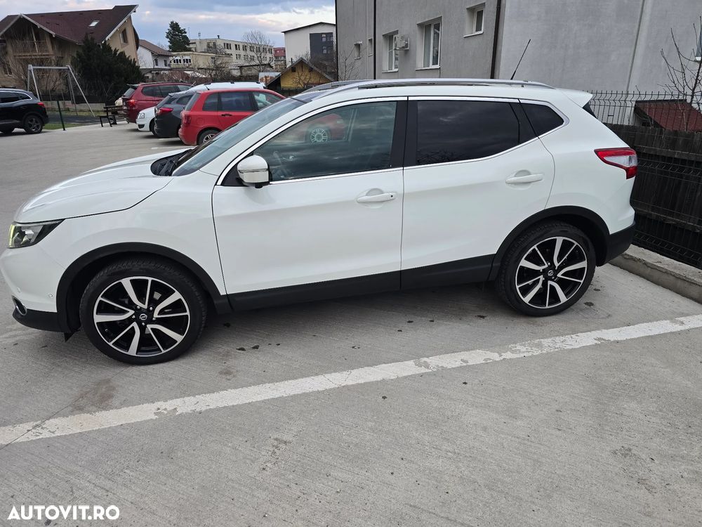 Nissan Qashqai 1.5 DCI TEKNA - 4