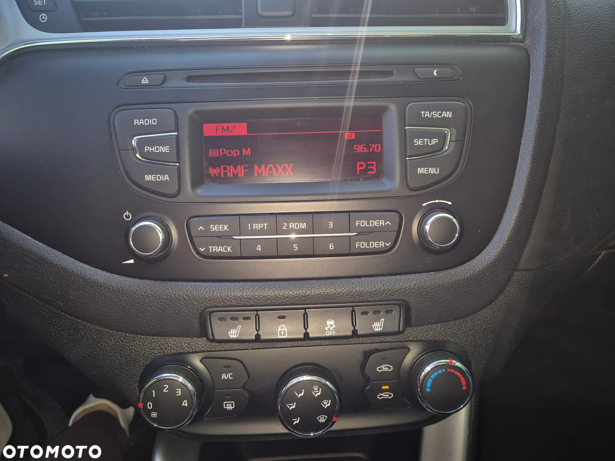 Kia Ceed 1.6 GDI Edition 7 - 14