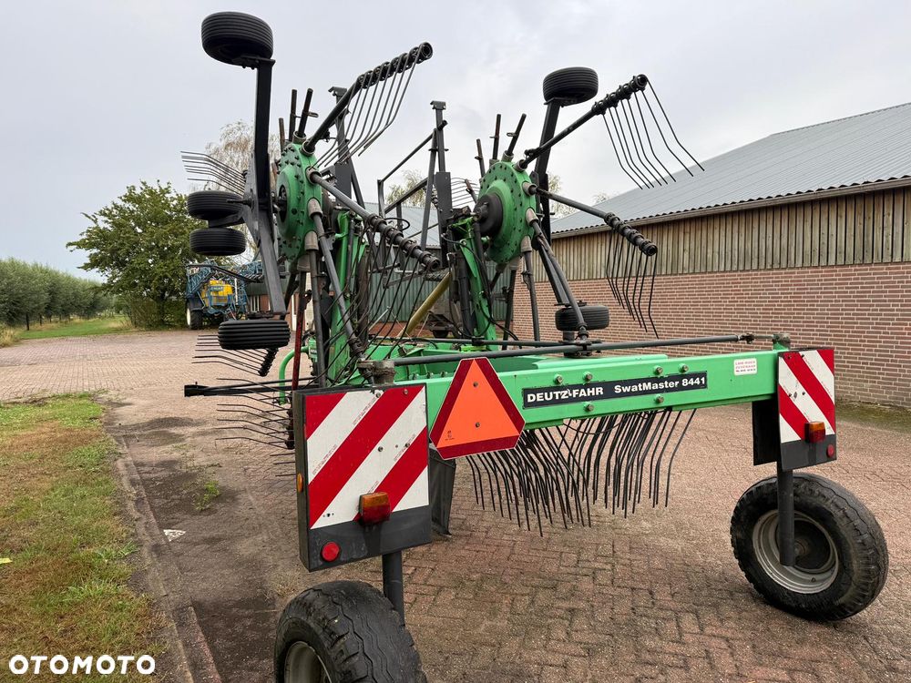 Lely Lotus 460 .Krone. Claas. Pottinger. Kuhn - 22
