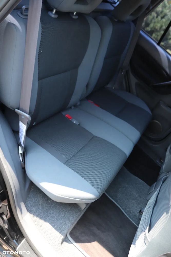 Toyota RAV4 4x4 - 26