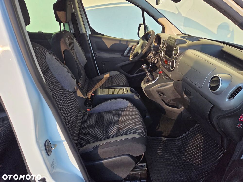 Peugeot Partner - 11
