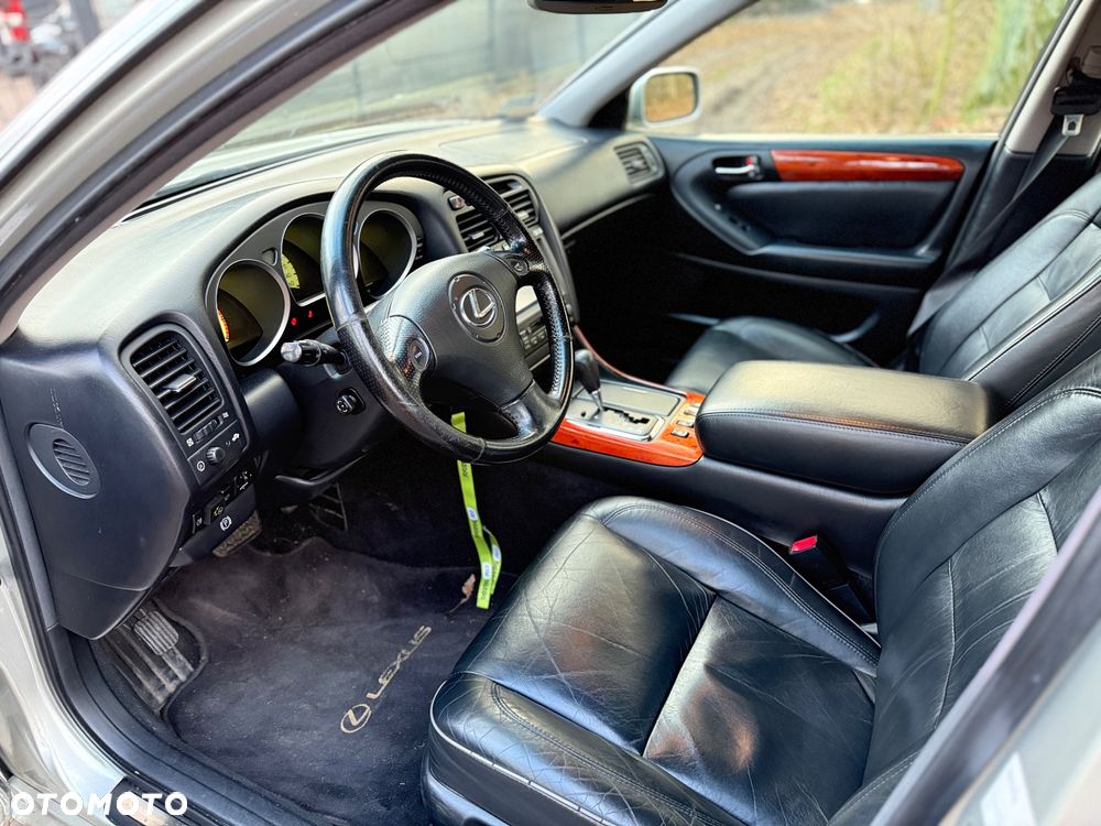 Lexus GS 300 - 21