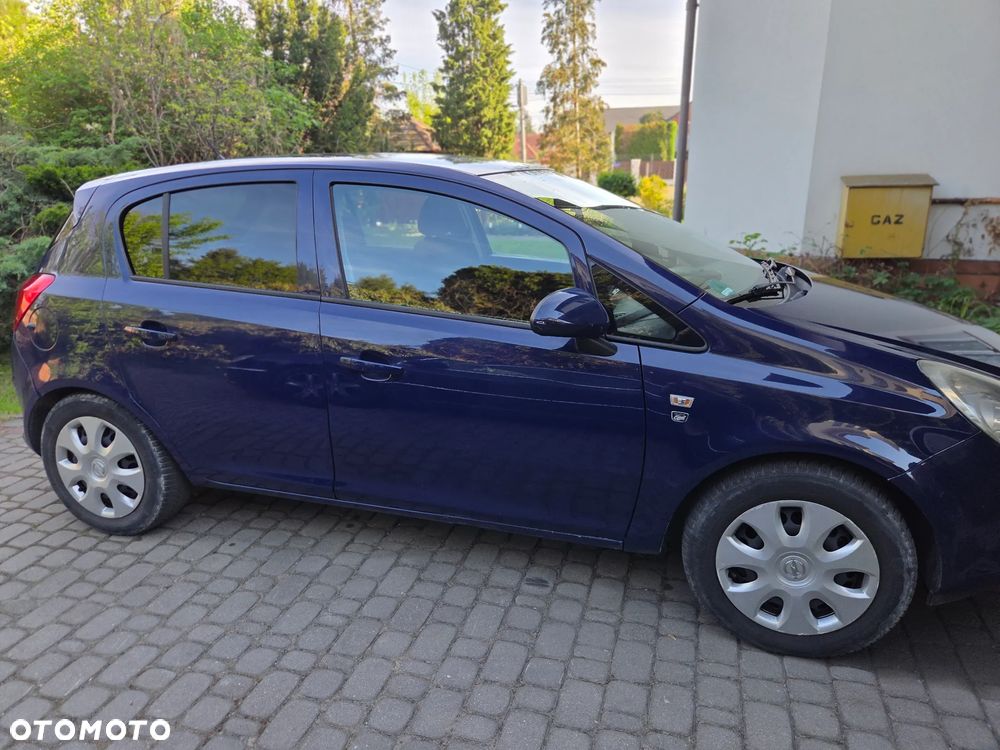 Opel Corsa 1.2 16V EcoFLEX Satellite - 1