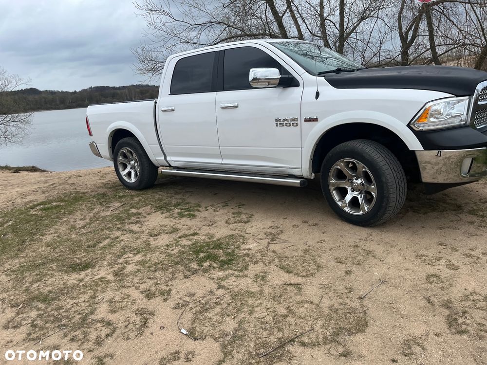 RAM 1500 5.7 Crew Cab Laramie - 9