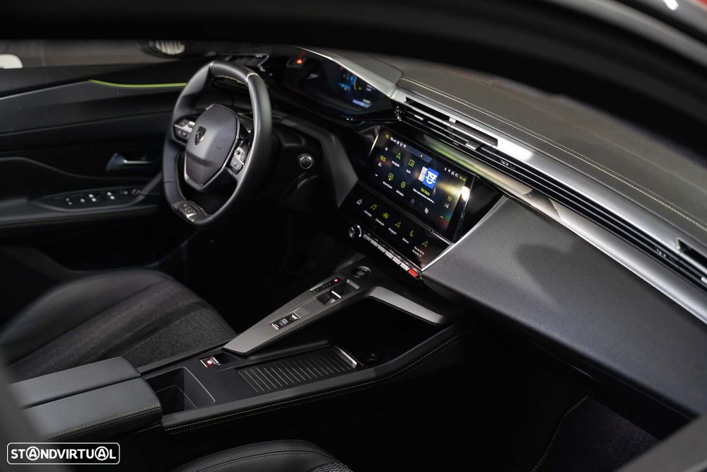 Peugeot 308 1.6 Hybrid GT Pack e-EAT8 - 20