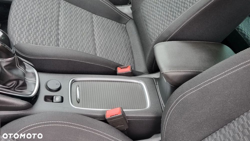 Opel Astra 1.4 Turbo Dynamic - 24