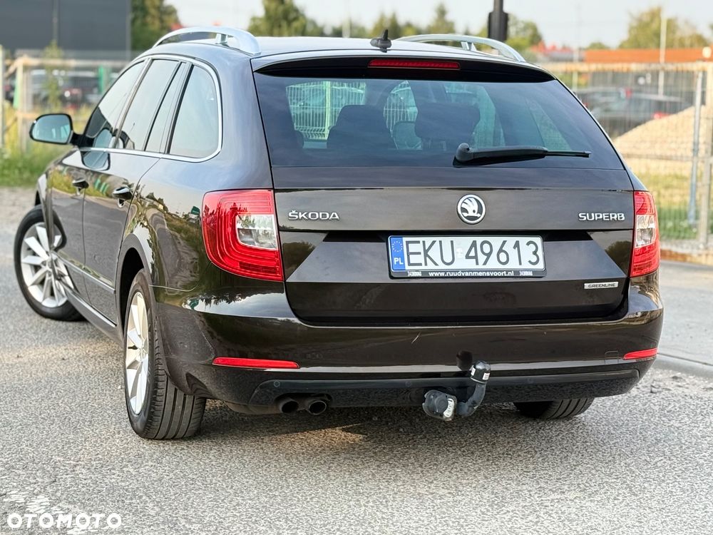 Skoda Superb 1.6 TDI GreenLine - 9