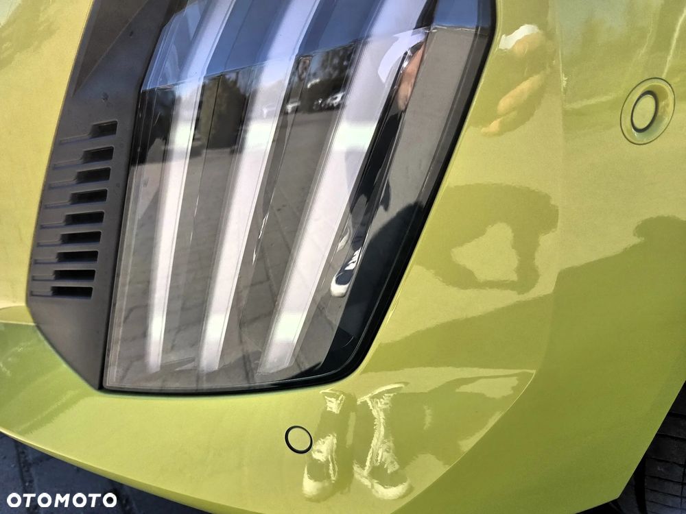 Peugeot 208 1.2 mHEV Allure - 9