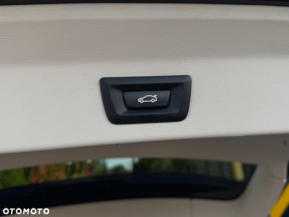BMW X3 xDrive20i GPF xLine - 36