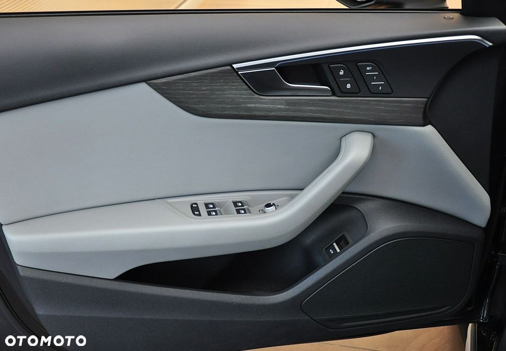 Audi A4 Allroad - 15