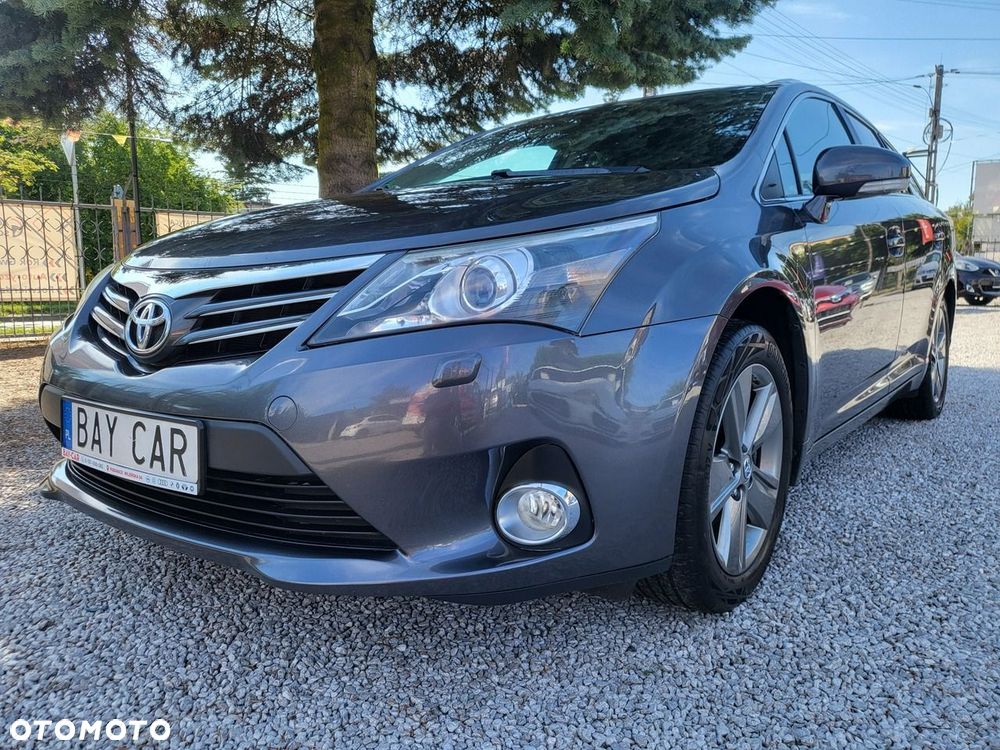 Toyota Avensis - 4