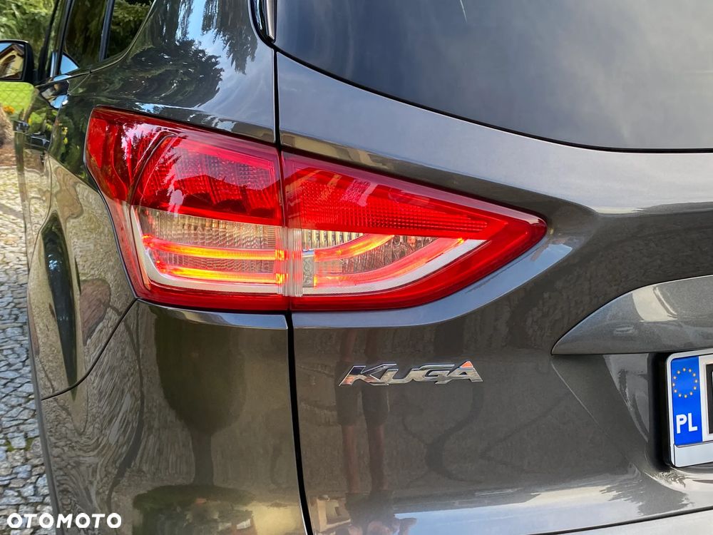 Ford Kuga 2.0 TDCi 4x4 Titanium - 12