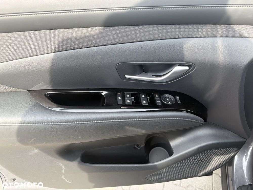 Hyundai Tucson 1.6 T-GDi HEV Smart 2WD - 13