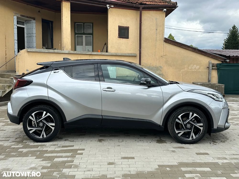 Toyota C-HR 1.8 HSD 122 CP 4x2 CVT C-ult Style bi-tone - 12