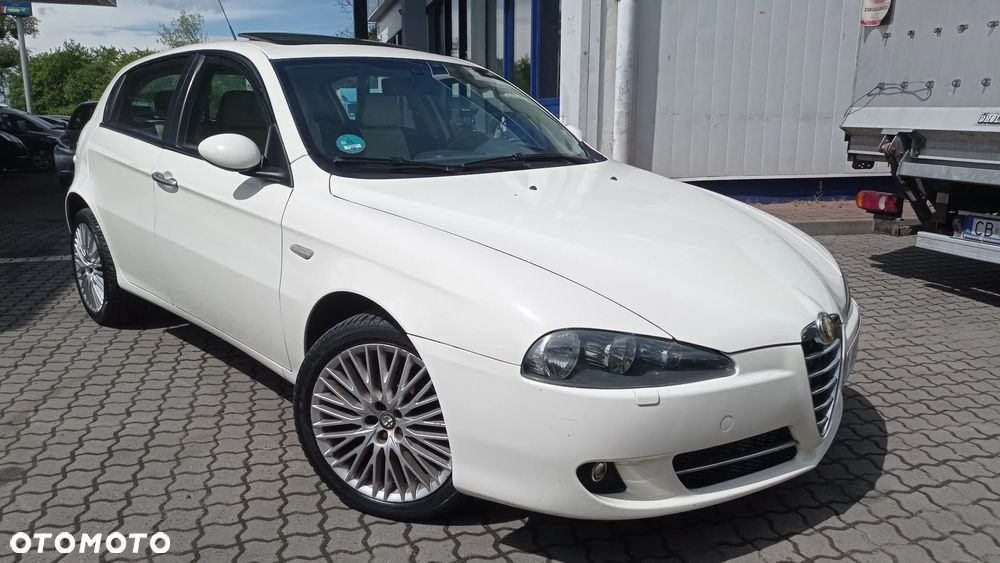 Alfa Romeo 147 1.6 Twin Spark AMICA - 1