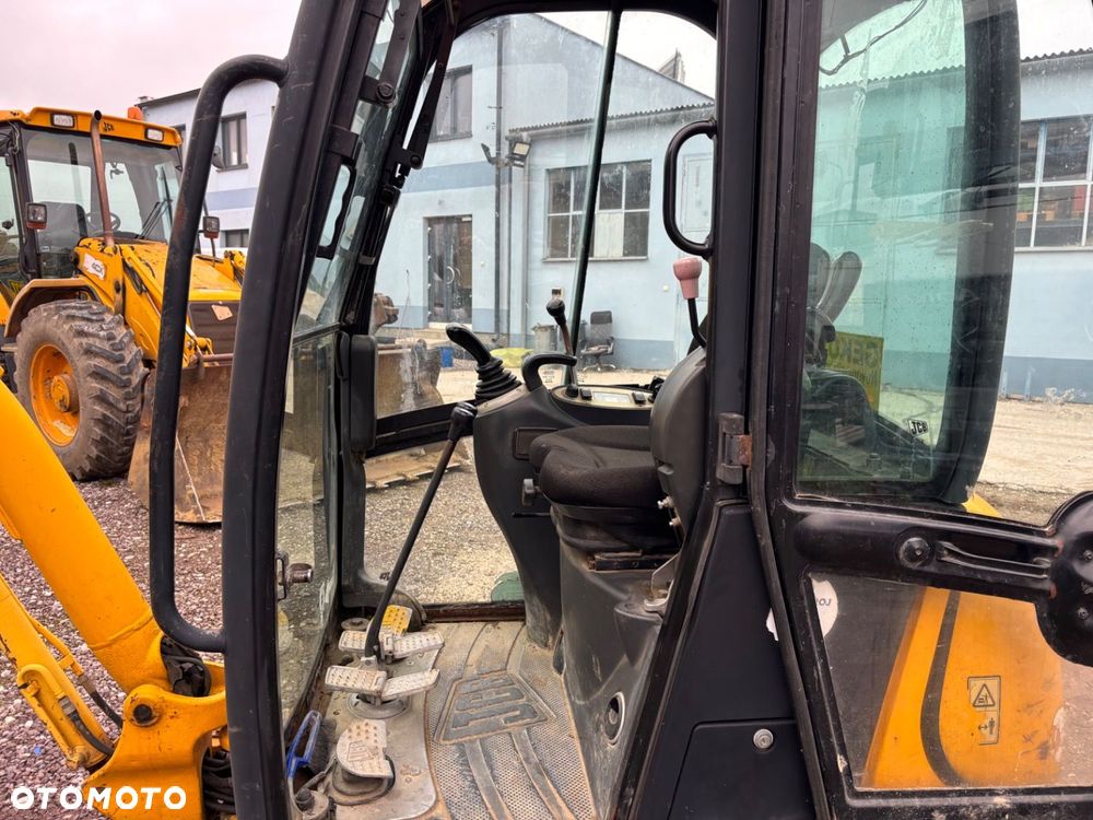 JCB 8018 - 9