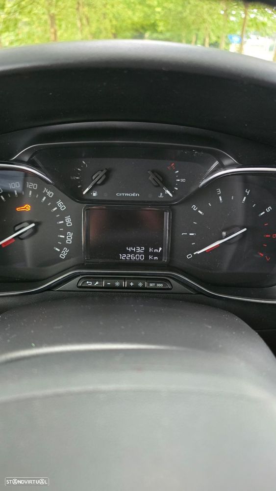 Citroën C3 1.2 PureTech Shine EAT6 - 18