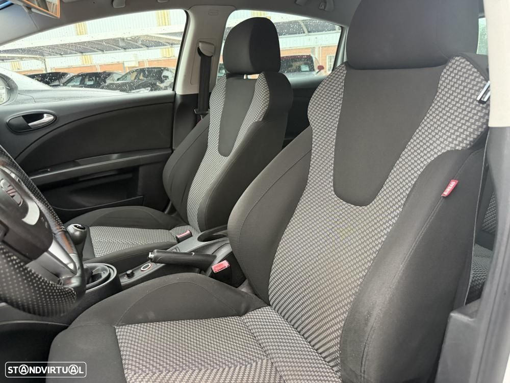 SEAT Leon 1.6 TDI Sport - 7