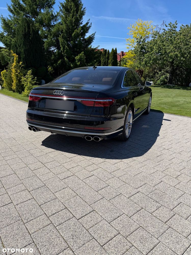 Audi S8 TFSI mHEV Quattro Tiptr - 3