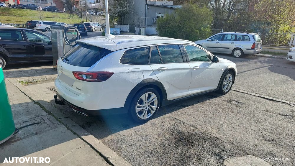 Opel Insignia Sport Tourer 2.0 Turbo 4X4 Start/Stop Country Tourer Exclusive Aut. - 5