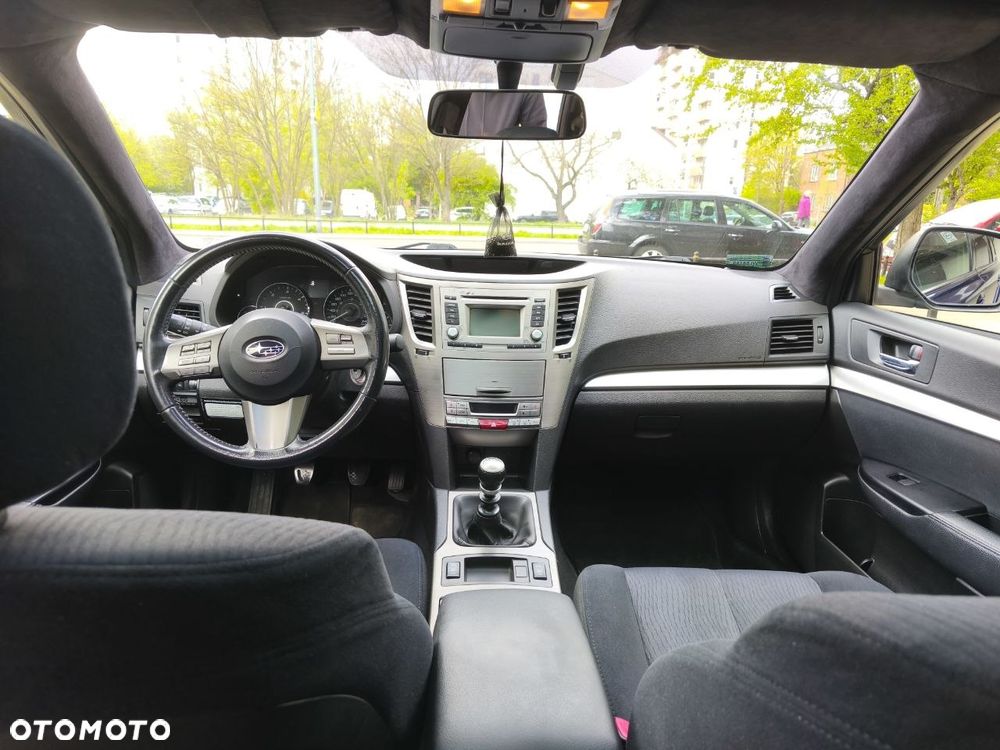 Subaru Outback 2.0 D Active - 10