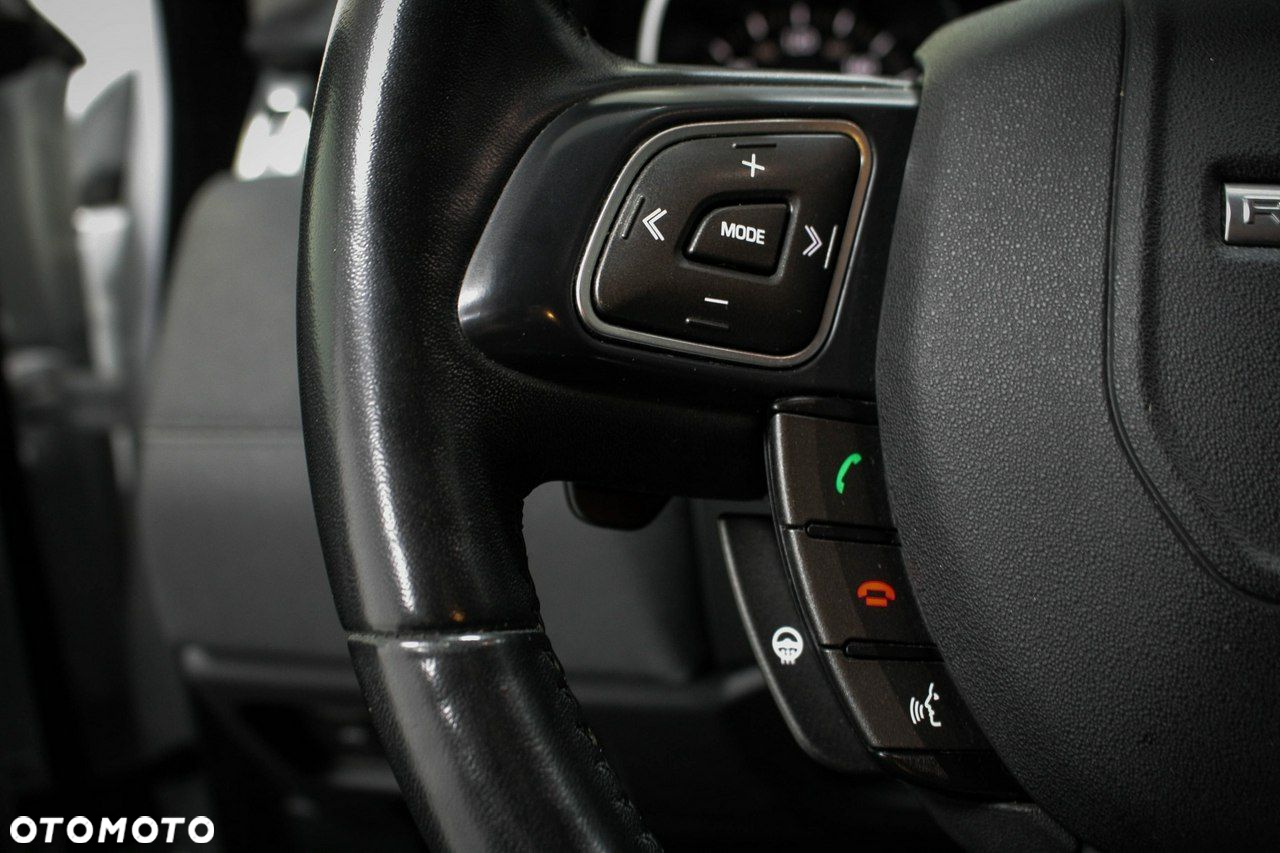 Land Rover Range Rover Evoque - 17