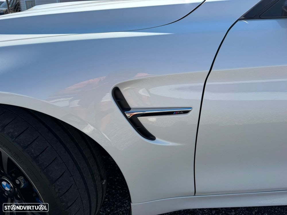 BMW M4 Auto - 23