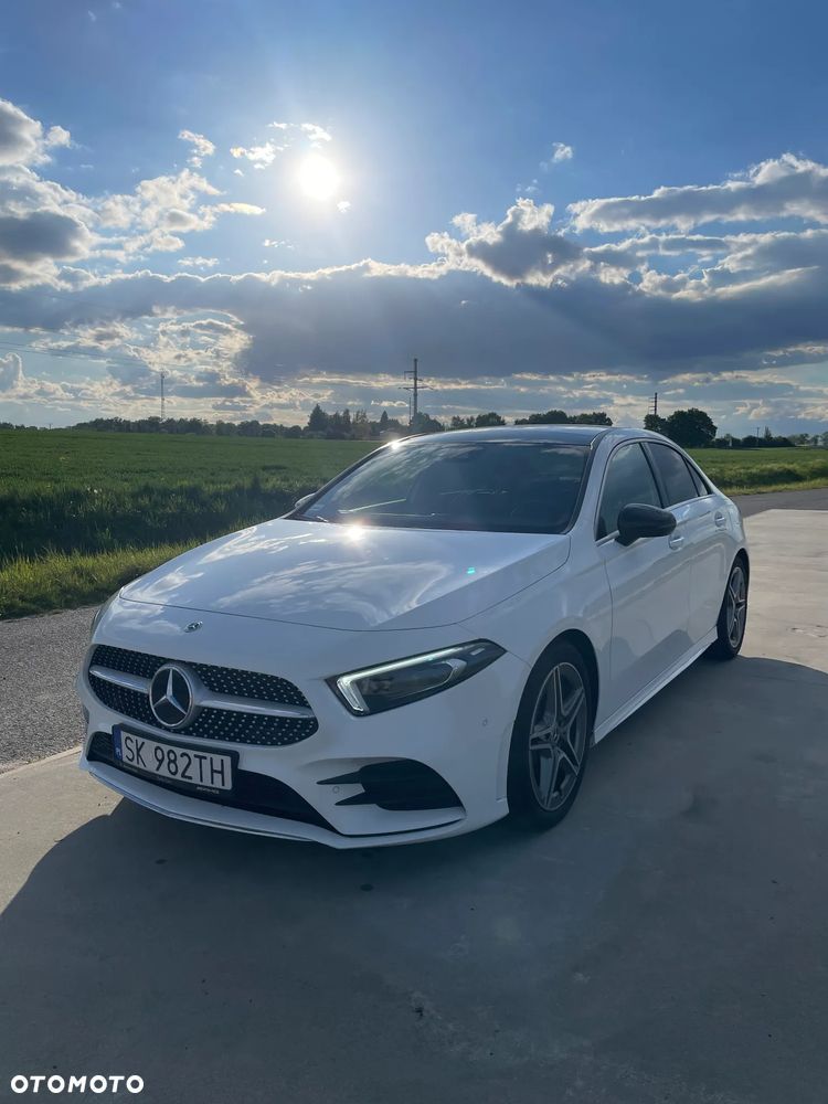 Mercedes-Benz Klasa A 250 AMG Line 7G-DCT - 4