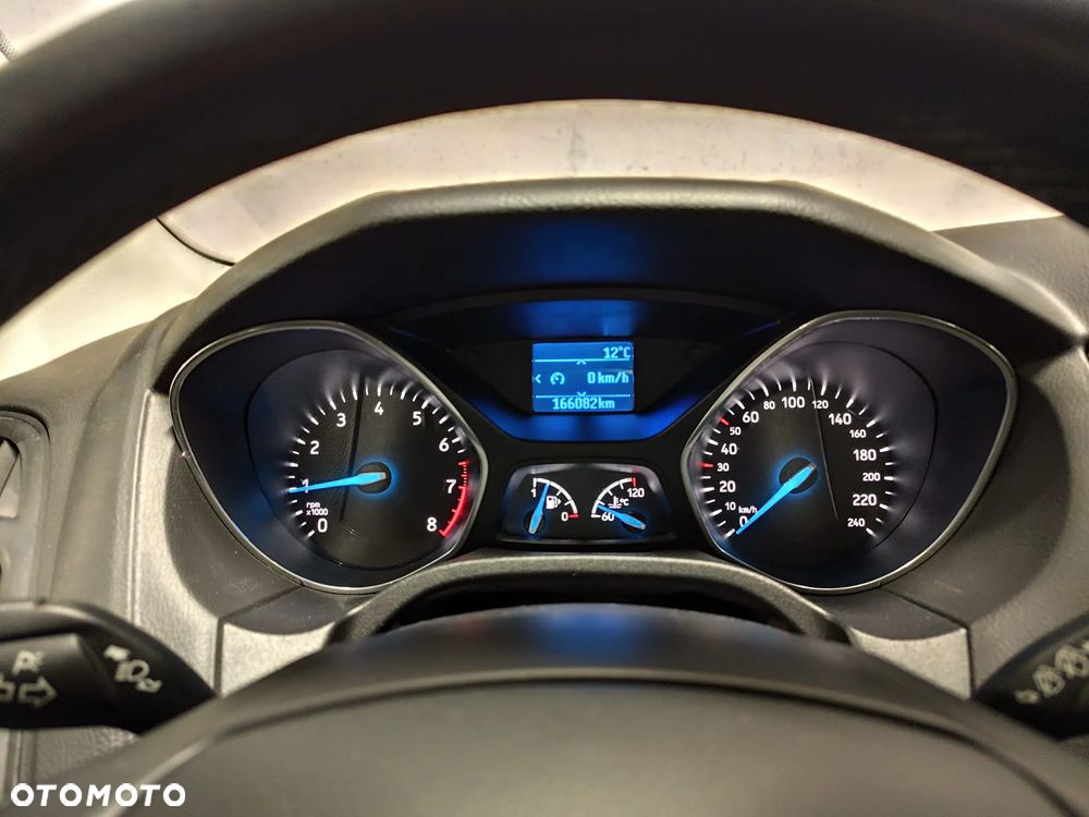 Ford Focus 1.6 Ambiente - 6