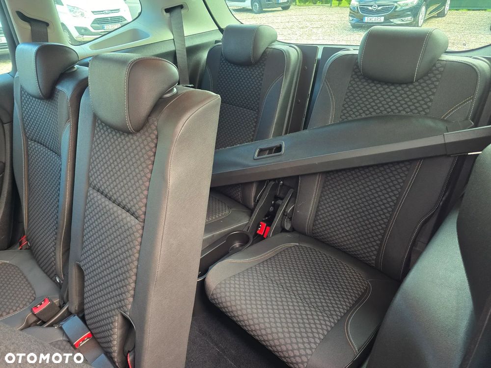 Opel Zafira 1.6 T Plus S&S - 18
