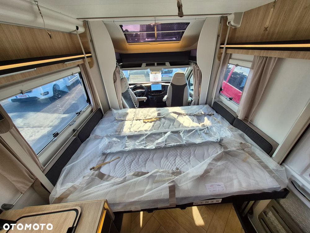 Ford KAMPER CHAUSSON 720 ETAPE LINE 165KM AUTOMAT 2025 - 25