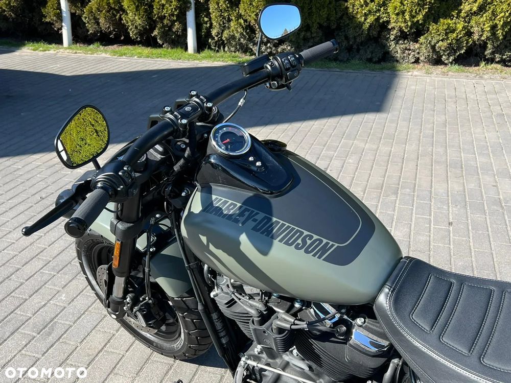 Harley-Davidson Softail Fat Bob - 4