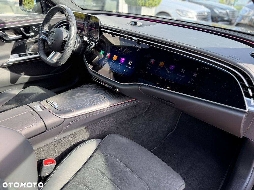 Mercedes-Benz Klasa E 220 d mHEV 4-Matic AMG 9G-Tronic - 3