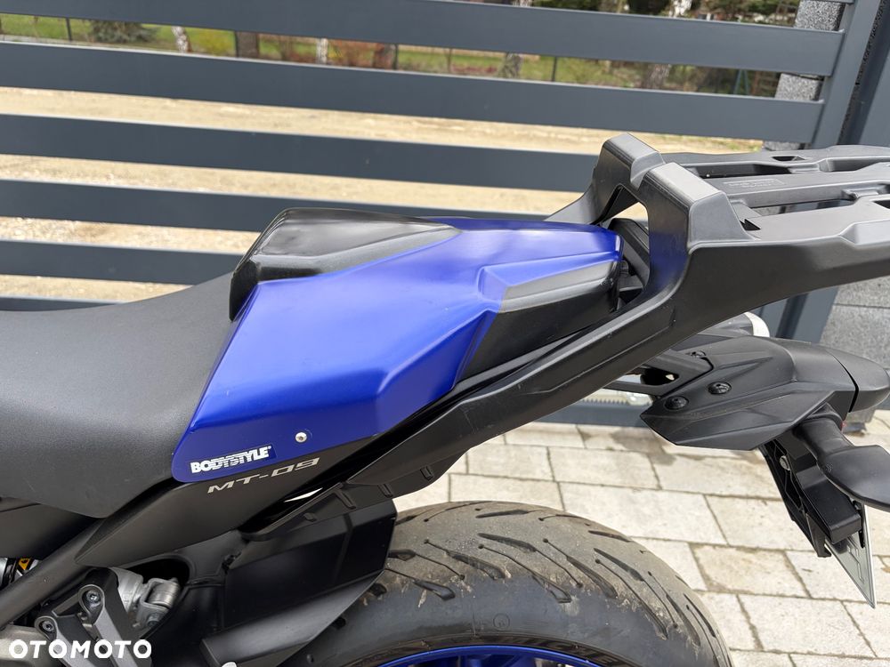 Yamaha MT - 24