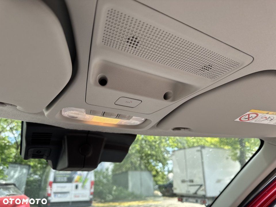 Ford Transit Courier - 24