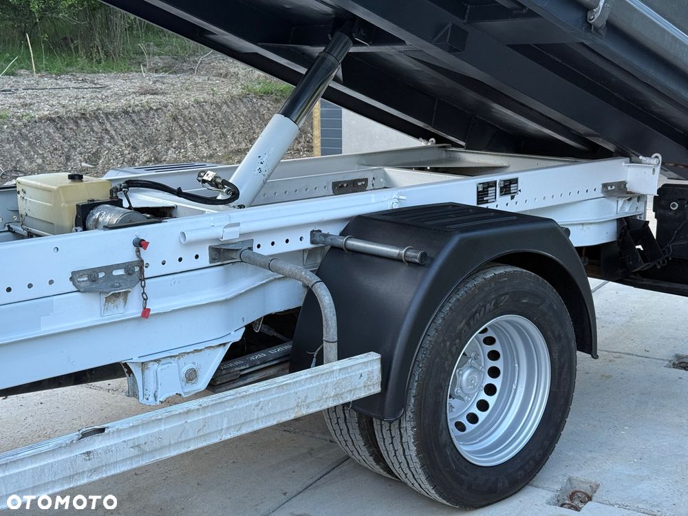 Mercedes-Benz Sprinter 513 - 7