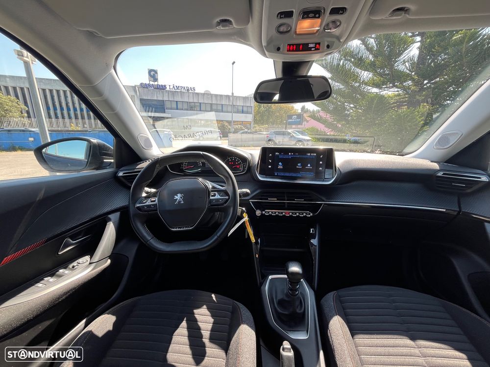 Peugeot 2008 1.5 BlueHDi Active Pack - 44